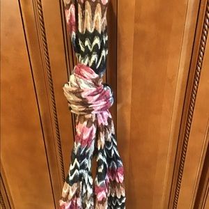 Womens NWOT Large lovely colors dressy neck wrap scarf 6’